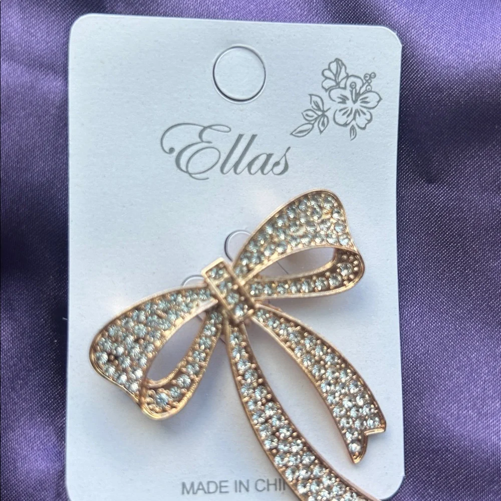 Ella Gold Bow Brooch with Clear Crystals